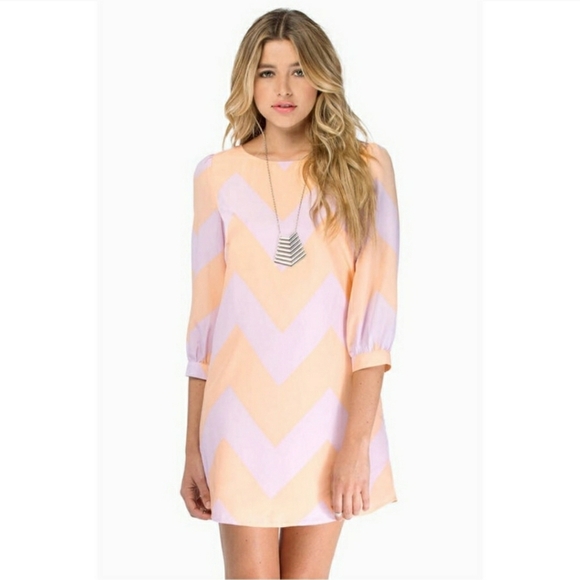 TOBI Linus zig zag shift lavender and peach dress size small - Picture 1 of 11
